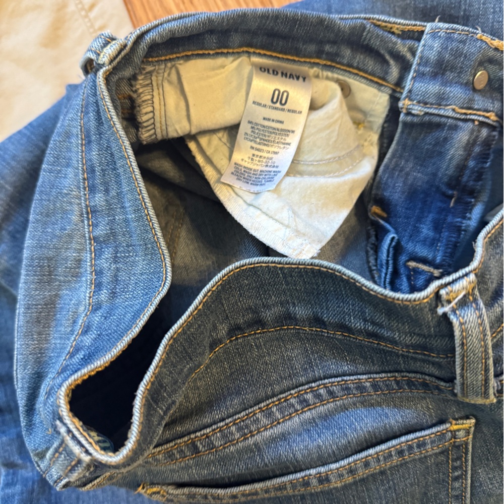 Old Navy Sweetheart Jeans And Shorts Bundle - Picture 4 of 4